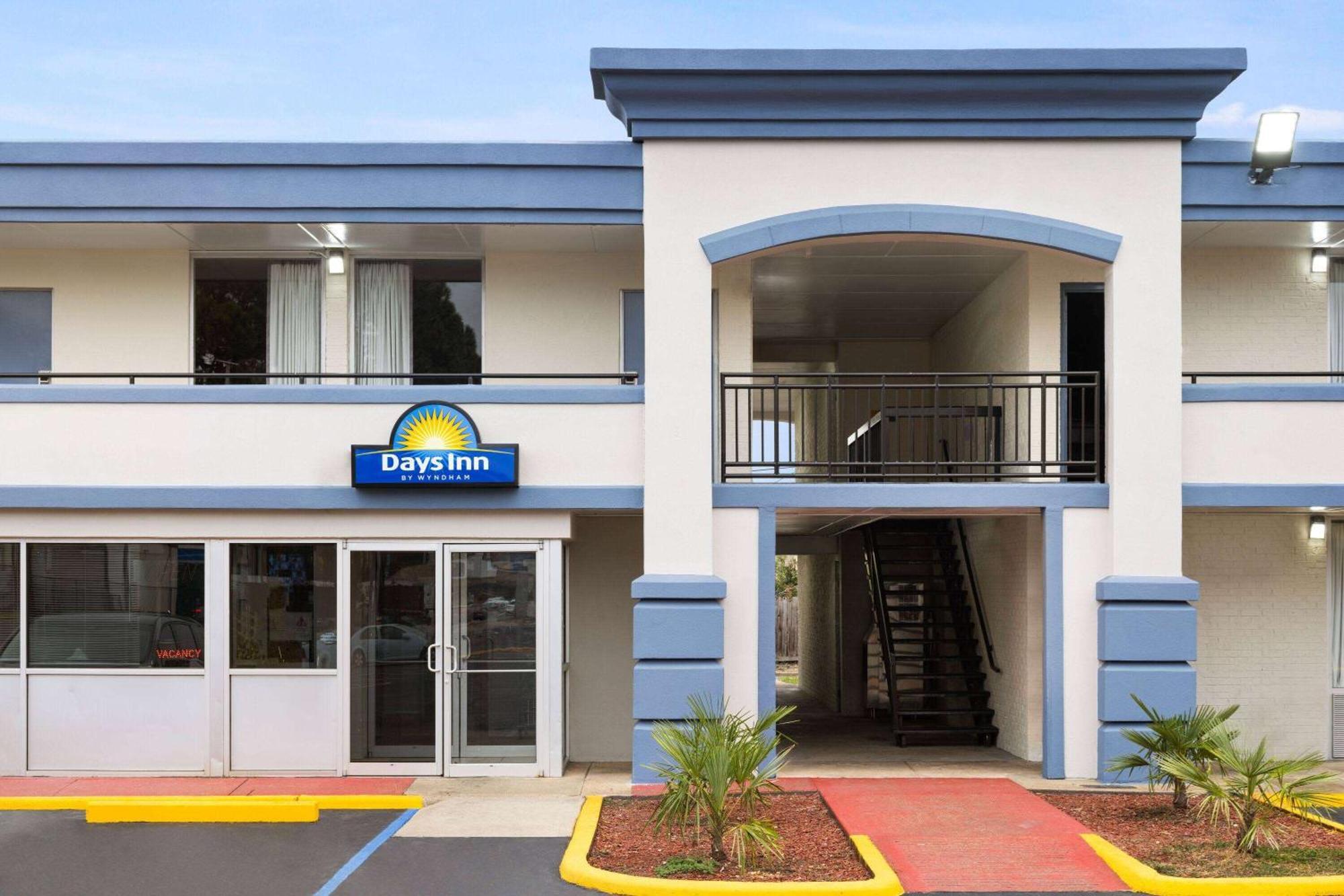 Days-Inn By Wyndham Montgomery I-85 Exterior photo